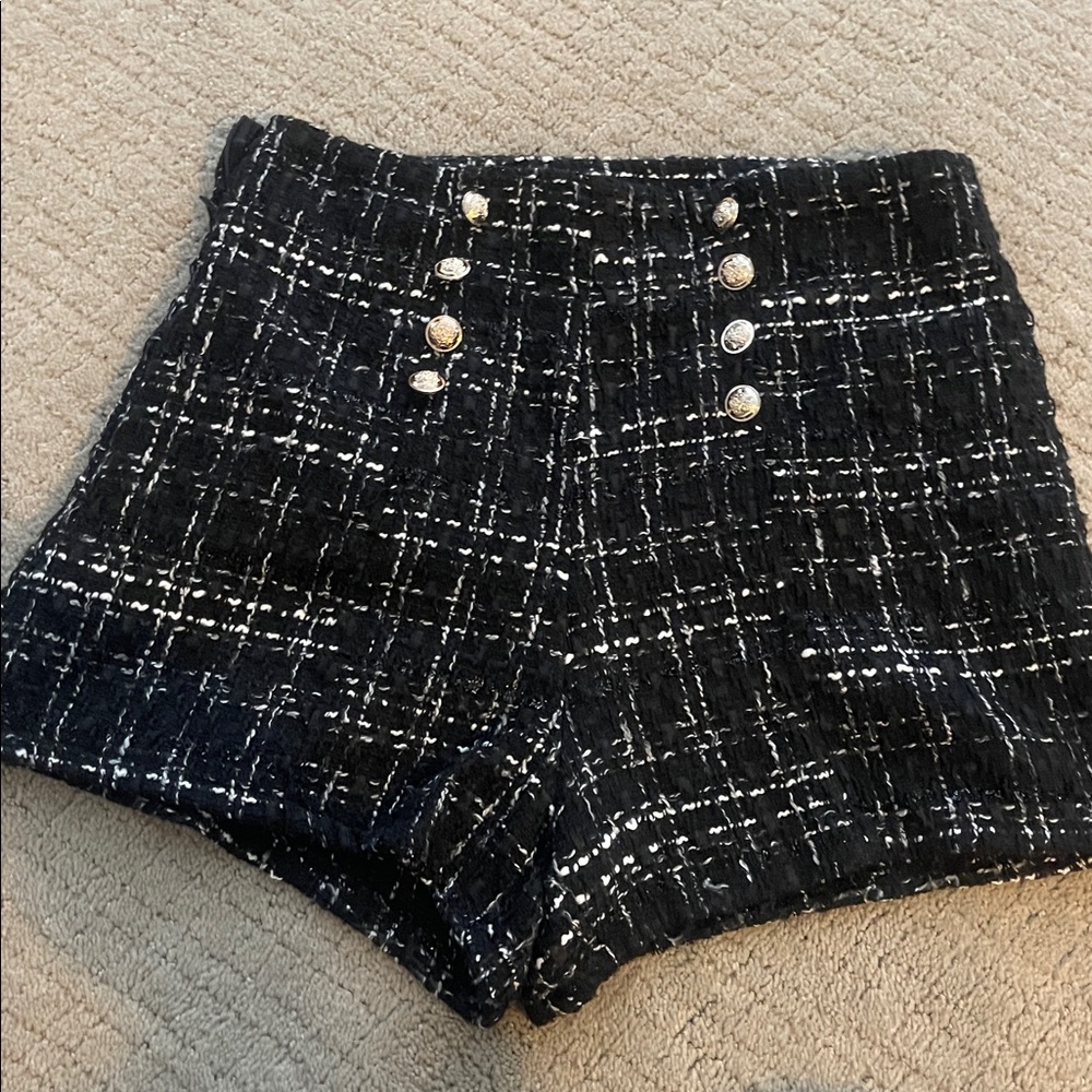 Chic Black and White Tweed Shorts